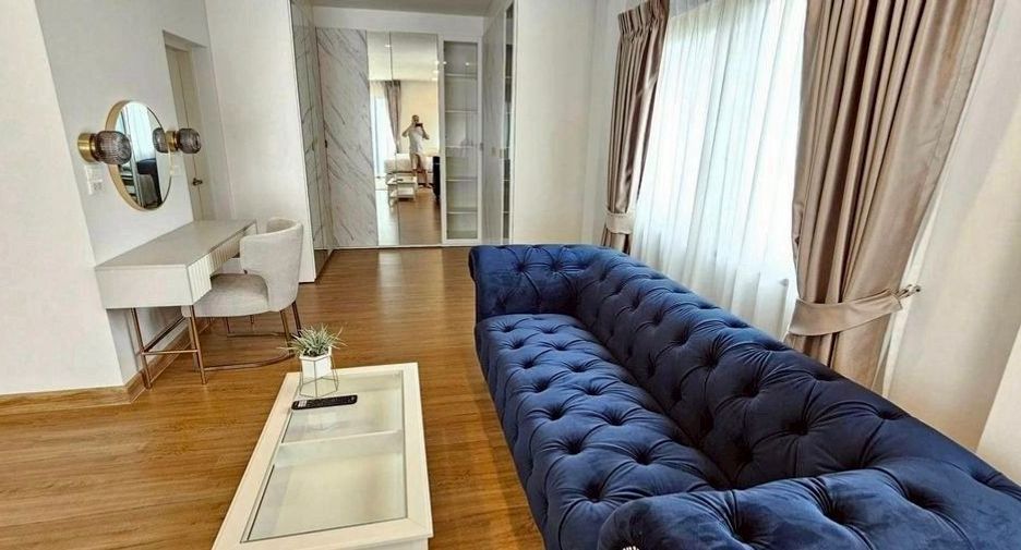 Haus zur Miete mit 4 Zimmer in Bang Phli, Samut Prakan