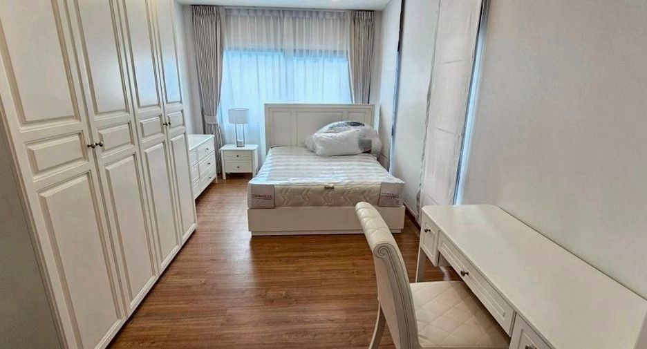 Haus zur Miete mit 4 Zimmer in Bang Phli, Samut Prakan