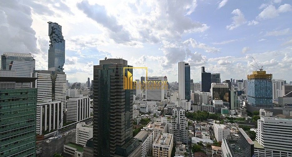 For rent 3 bedrooms condo in Sathon, Bangkok