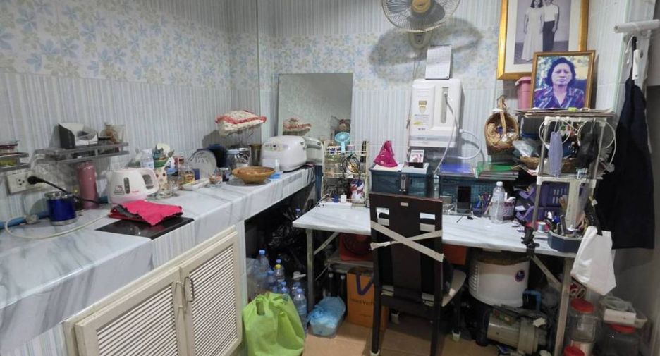 For sale 2 bedrooms townhouse in Bang Khen, Bangkok