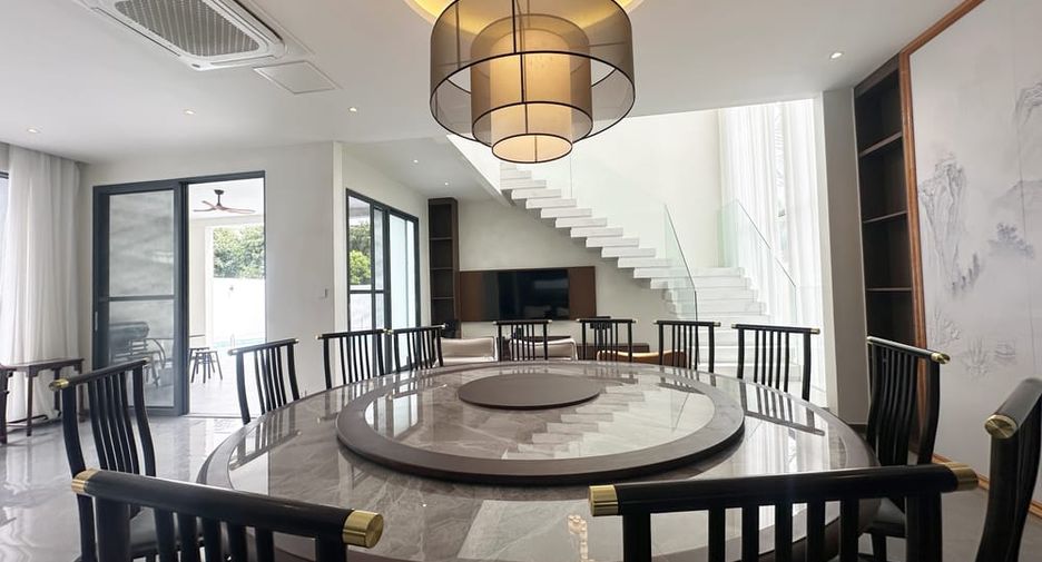 For rent 7 bedrooms villa in Bang Lamung, Chonburi
