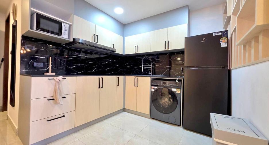 For rent 2 bedrooms condo in Bang Lamung, Chonburi