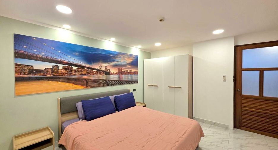 For rent 2 bedrooms condo in Bang Lamung, Chonburi