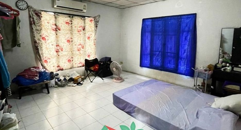 For sale 4 bedrooms townhouse in Bang Bua Thong, Nonthaburi