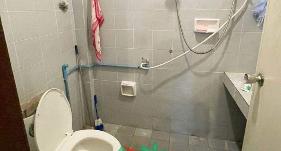 For sale 4 bedrooms townhouse in Bang Bua Thong, Nonthaburi