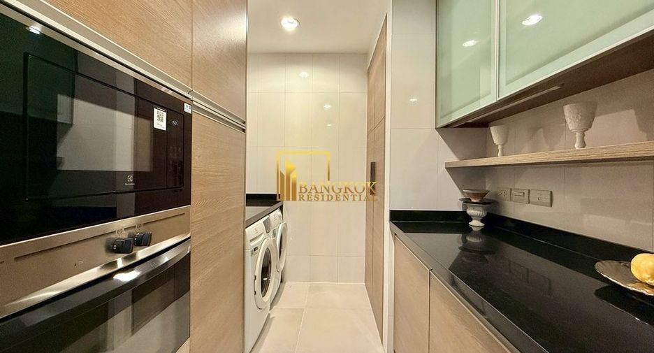 For rent 3 bedrooms apartment in Watthana, Bangkok