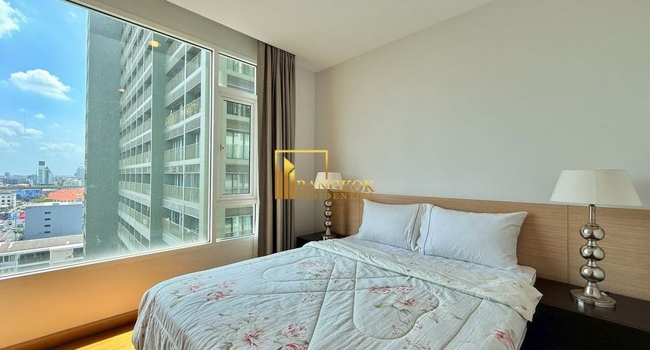 For rent 3 bedrooms apartment in Watthana, Bangkok