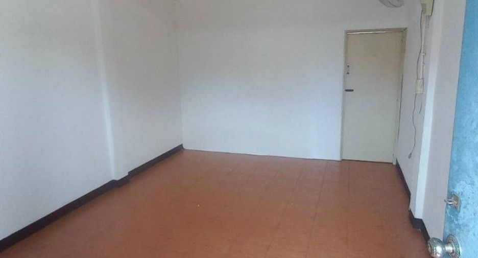 À vendre 15 chambres appartement à Prawet, Bangkok