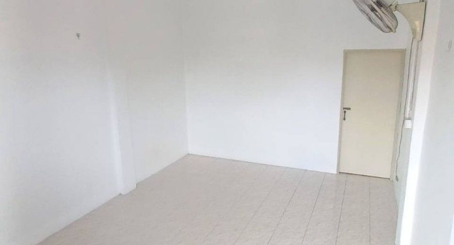 À vendre 15 chambres appartement à Prawet, Bangkok