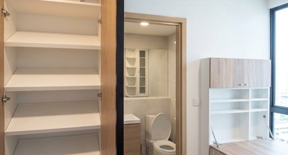 For sale 1 bed condo in Ratchathewi, Bangkok
