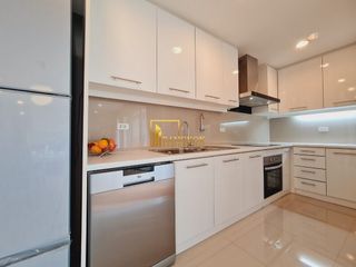 For rent 2 bedrooms apartment in Watthana, Bangkok
