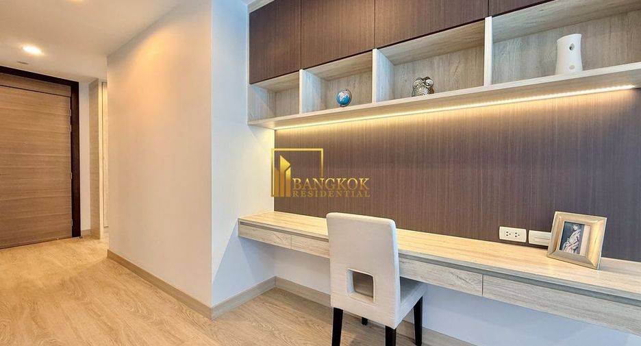 For rent 2 bedrooms apartment in Watthana, Bangkok