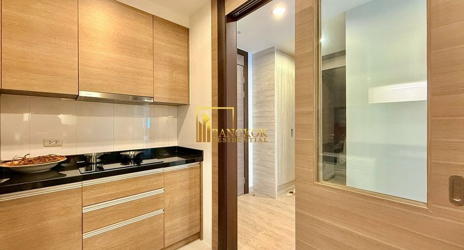 For rent 2 bedrooms apartment in Watthana, Bangkok