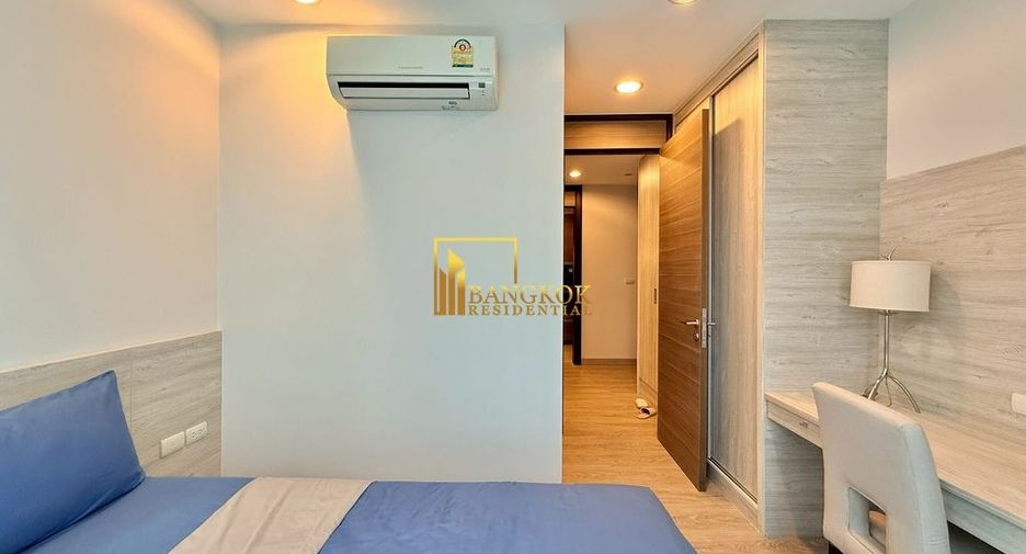 For rent 2 bedrooms apartment in Watthana, Bangkok
