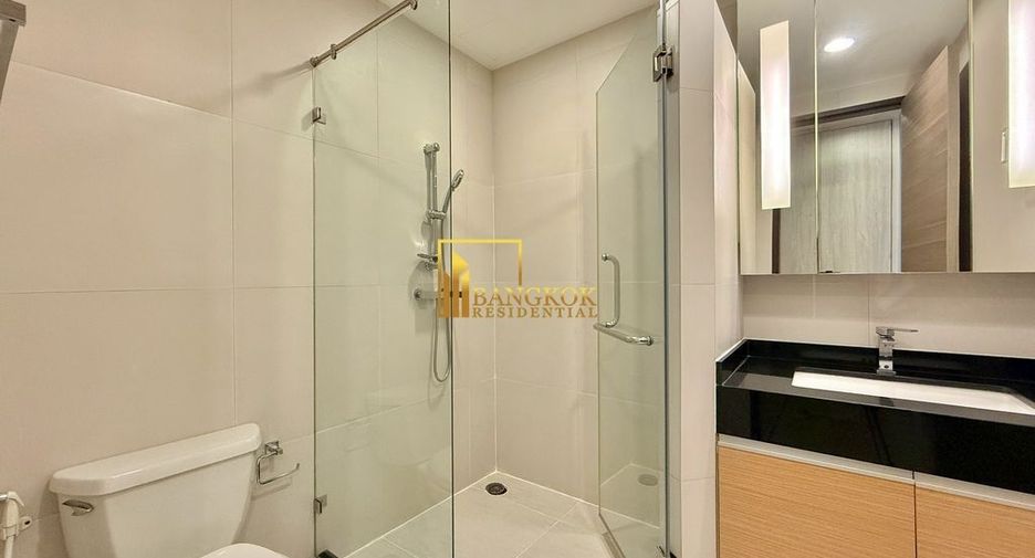 For rent 2 bedrooms apartment in Watthana, Bangkok