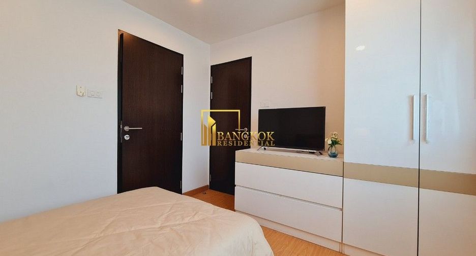 For rent 2 bedrooms apartment in Watthana, Bangkok
