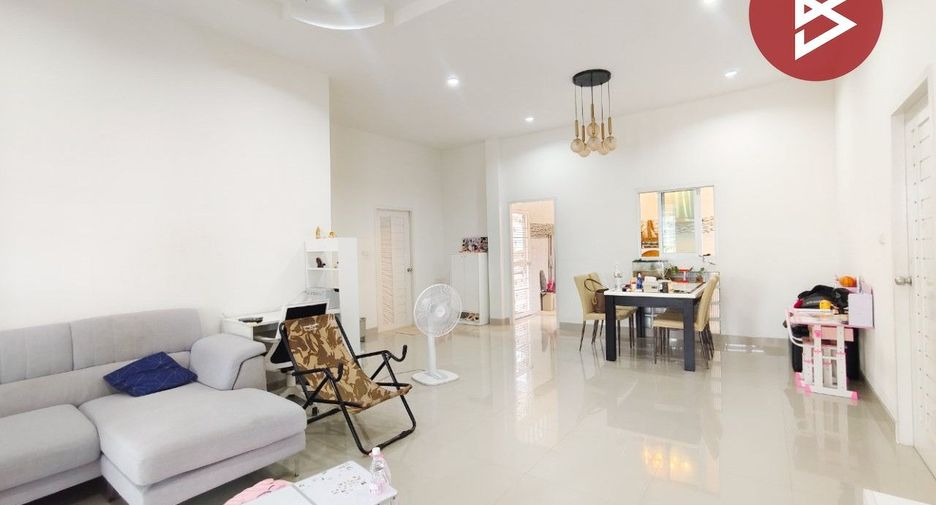 Casa en venta de 3 habitaciones en Mueang Ratchaburi, Ratchaburi