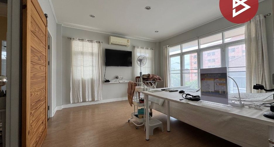 For sale 6 bedrooms house in Phra Pradaeng, Samut Prakan