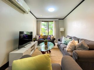For rent 2 bedrooms apartment in Watthana, Bangkok