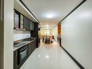 For rent 2 bedrooms apartment in Watthana, Bangkok