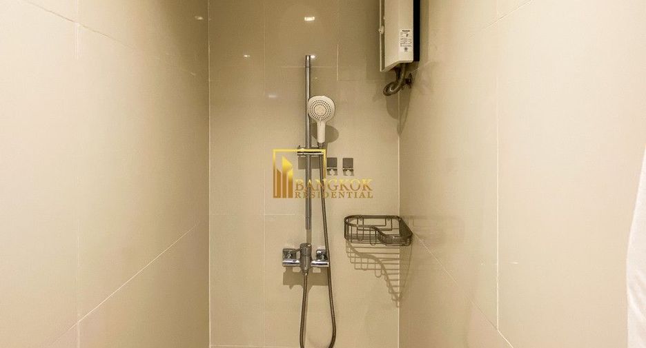 For rent 2 bedrooms apartment in Watthana, Bangkok