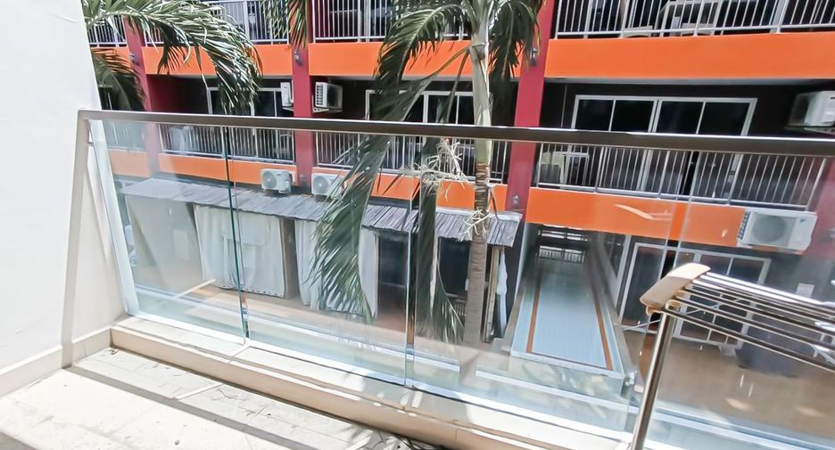 For sale studio condo in Bang Lamung, Chonburi