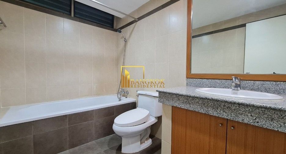 À louer 2 chambres appartement à Watthana, Bangkok