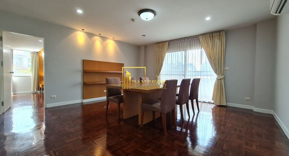 À louer 2 chambres appartement à Watthana, Bangkok