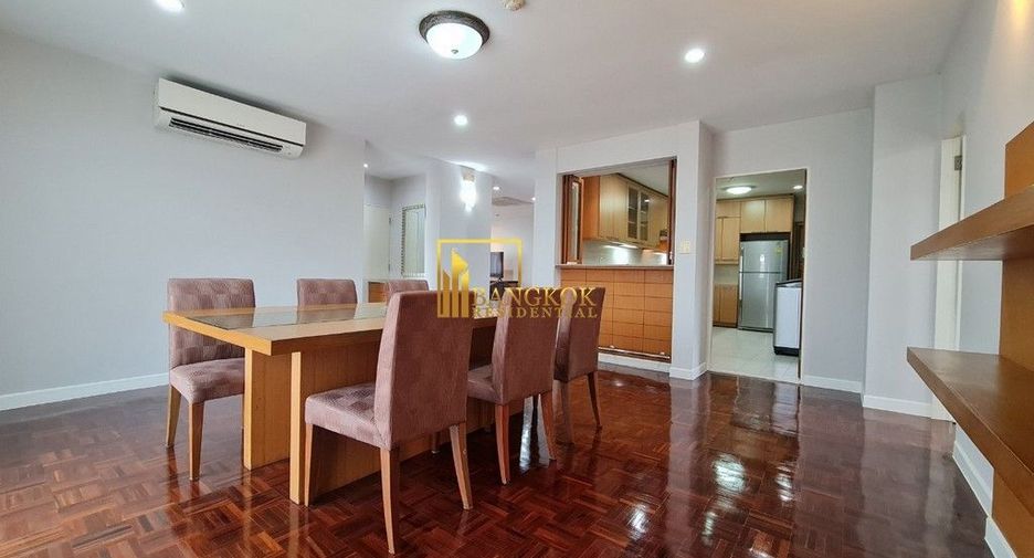 À louer 2 chambres appartement à Watthana, Bangkok