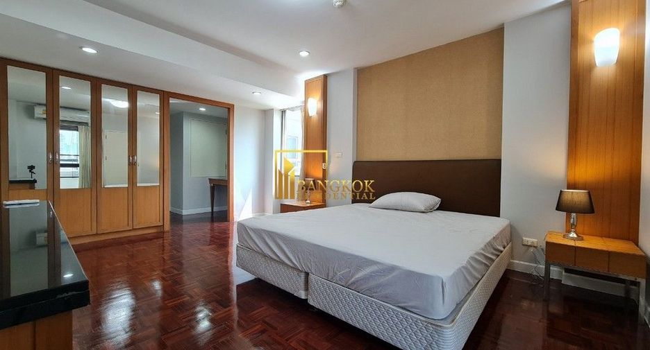 À louer 2 chambres appartement à Watthana, Bangkok