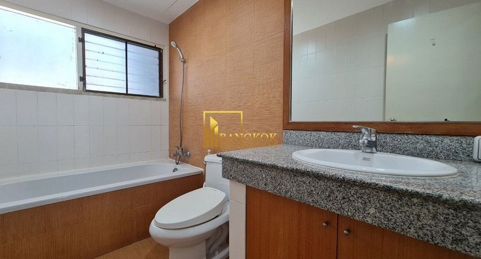 À louer 2 chambres appartement à Watthana, Bangkok
