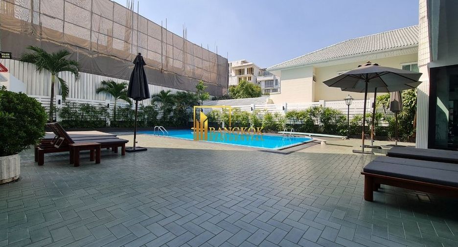 À louer 2 chambres appartement à Watthana, Bangkok