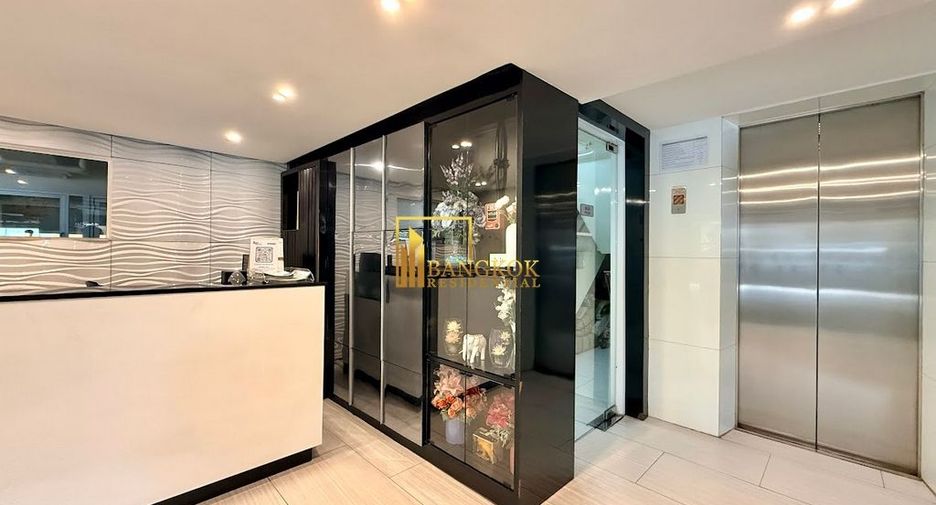 For rent 2 bedrooms apartment in Pathum Wan, Bangkok