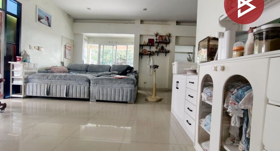 Casa en venta de 3 habitaciones en Phan Thong, Chonburi