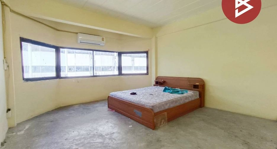 À vendre 6 chambres local commercial à Mueang Nonthaburi, Nonthaburi