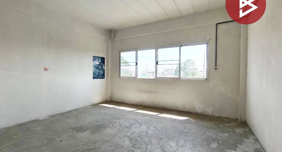 À vendre 6 chambres local commercial à Mueang Nonthaburi, Nonthaburi
