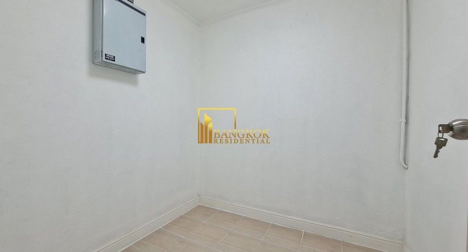 For rent 1 bed apartment in Watthana, Bangkok