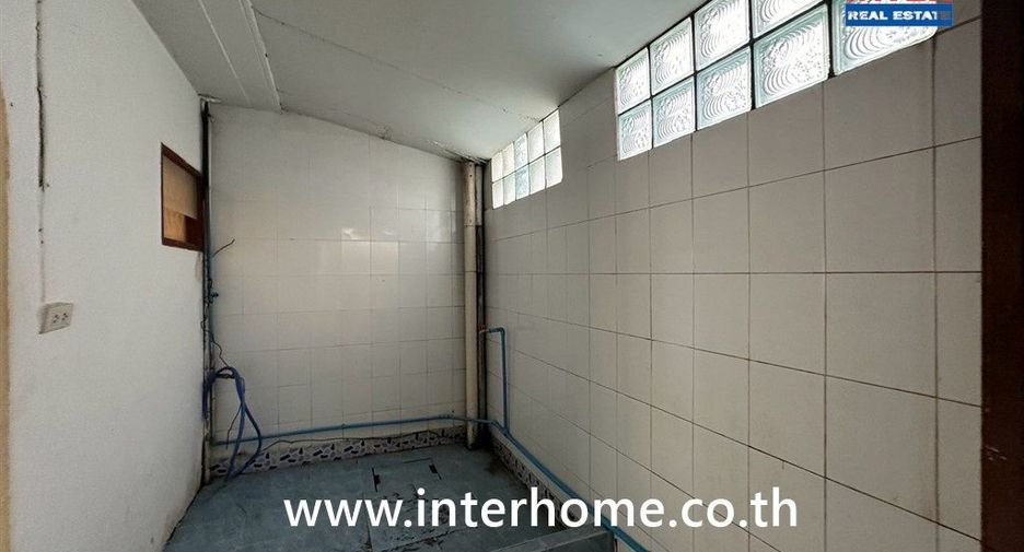 For sale 4 bedrooms townhouse in Pak Kret, Nonthaburi
