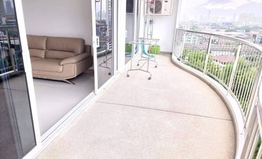 For sale 3 bedrooms condo in Yan Nawa, Bangkok