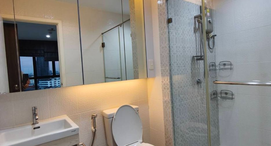 For rent 1 bed condo in Bang Phlat, Bangkok