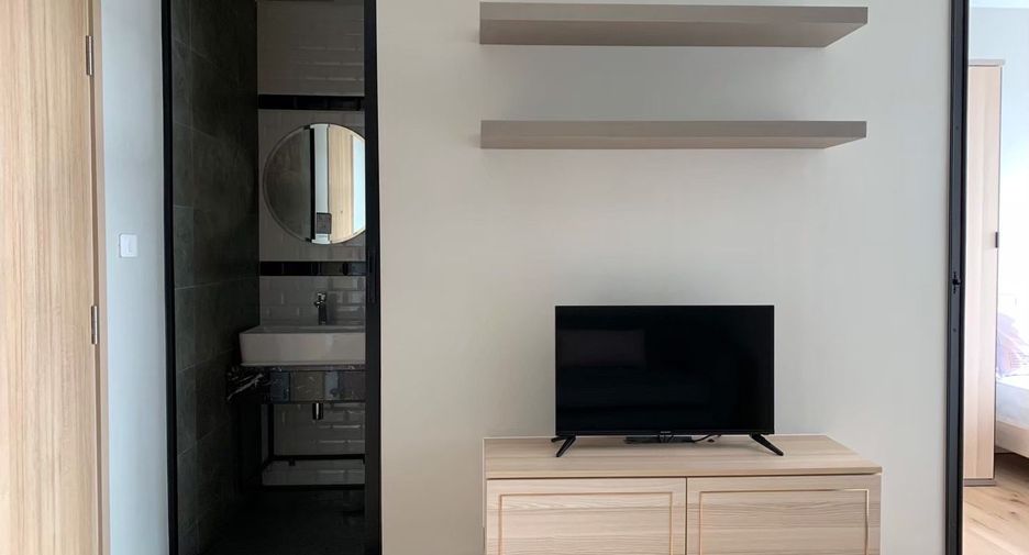 For rent 1 bed condo in Bang Phlat, Bangkok