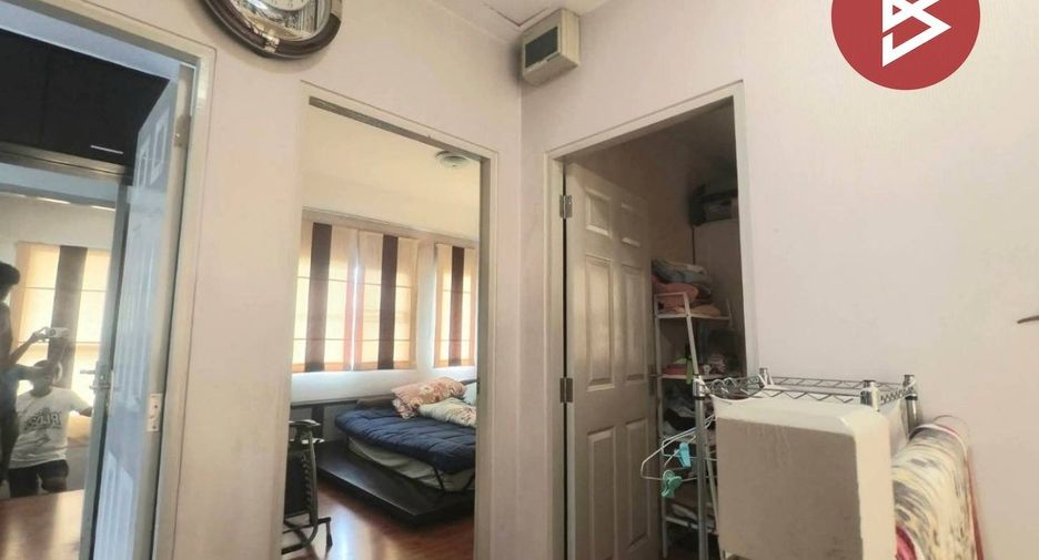 For sale 3 bedrooms house in Bang Khun Thian, Bangkok