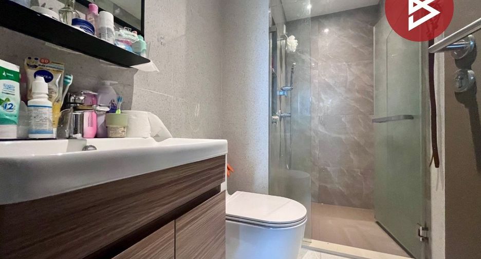 Condo en alquiler y en venta de 1 habitaciones en Phra Khanong, Bangkok