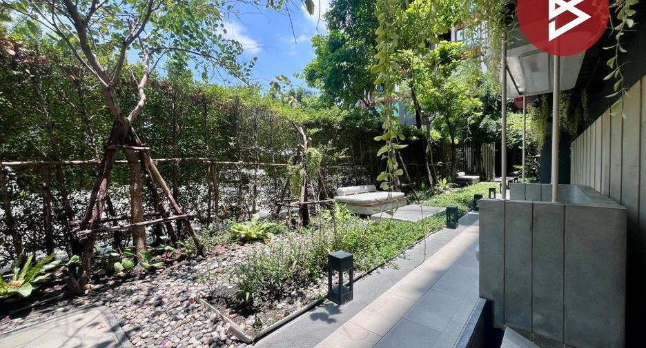 Condo en alquiler y en venta de 1 habitaciones en Phra Khanong, Bangkok