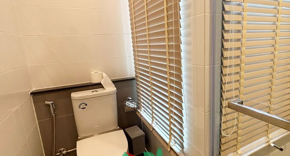 For sale 3 bedrooms townhouse in Prawet, Bangkok