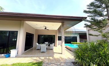 For rent 3 bedrooms villa in Huay Yai, Pattaya