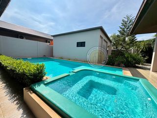 For rent 3 bedrooms villa in Bang Lamung, Chonburi