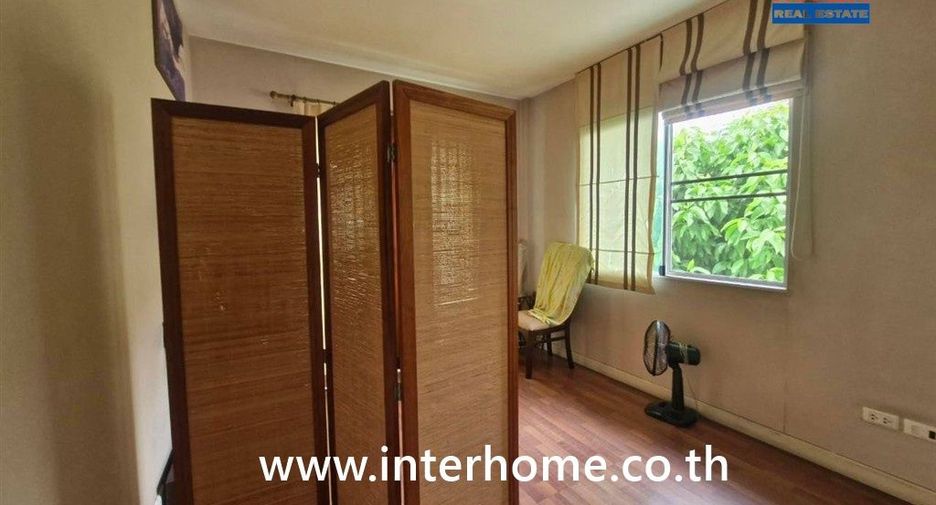 À vendre 3 chambres maison à Pak Kret, Nonthaburi