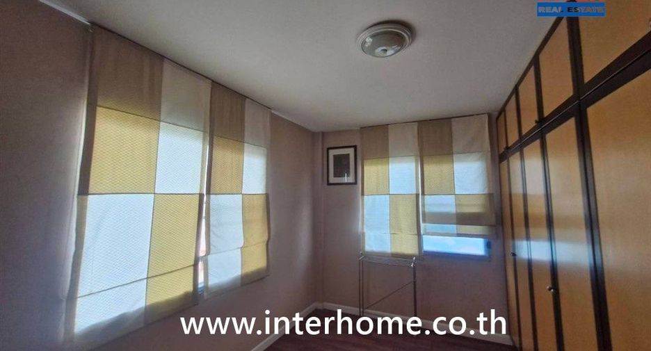 À vendre 3 chambres maison à Pak Kret, Nonthaburi