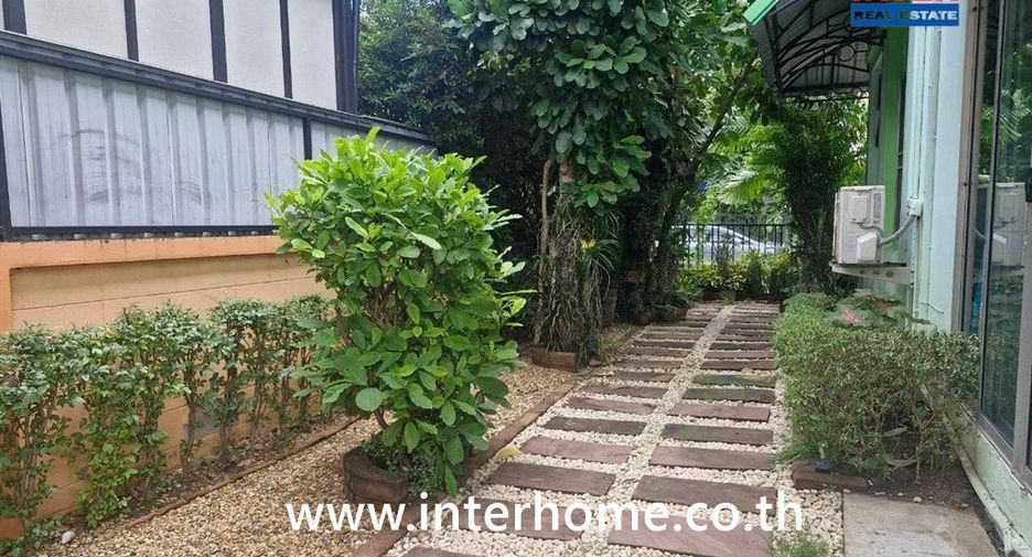 À vendre 3 chambres maison à Pak Kret, Nonthaburi